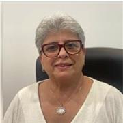 Profesora Integral de Matemática y Lengua para primaria y ESO, con más de 30 años de experiencia. Clases presenciales en La Coruña y Online